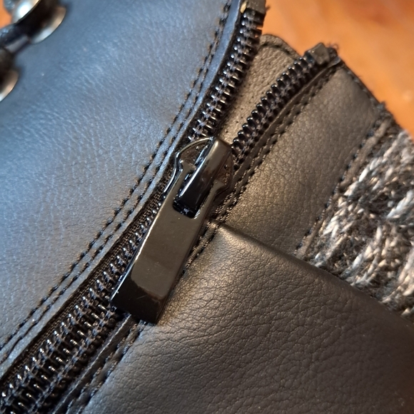 Torrid Black Hiker Boot Lug Sole Sweater Trim Size 11WW - Picture 5 of 16